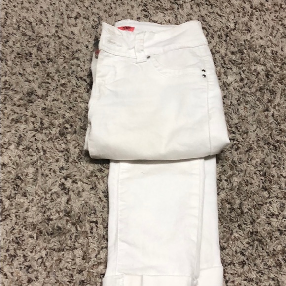 Capris - Picture 4 of 4